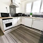 Le Clos De Holiday home *