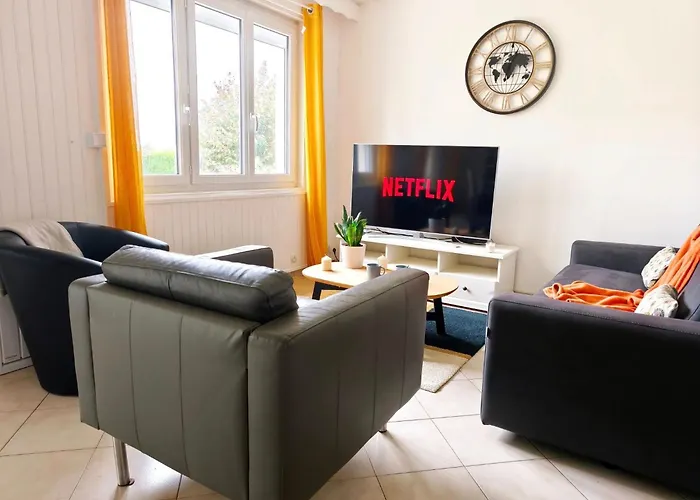 Le Clos De بيت للعطل